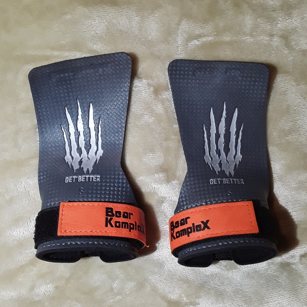 Bear Komplex crossfit grips